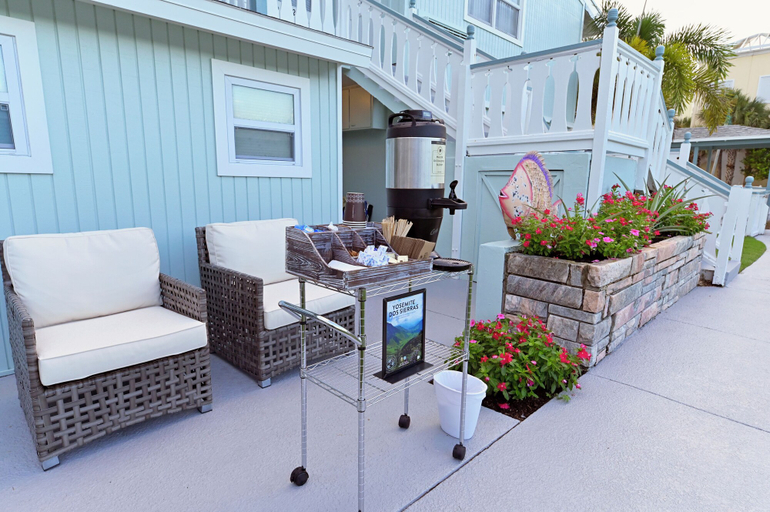 Others 5, The Islander Inn, Indian River