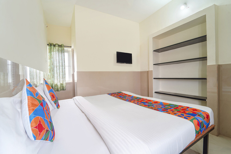 Bedroom 2, FabExpress Clover Castle, Coimbatore