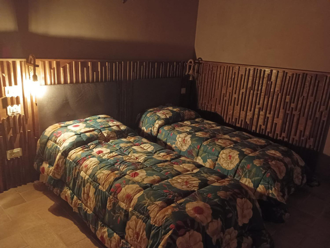 Bedroom 2, Agriturismo Tenuta Filippi, Terni