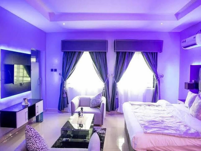Bedroom 2, Zucchini Hotel and Apartment, Obio/Akp