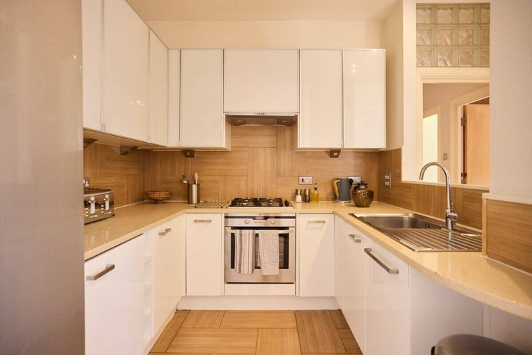 Others 4, The Spitalfields Beauty - Bright 2bdr Flat, London