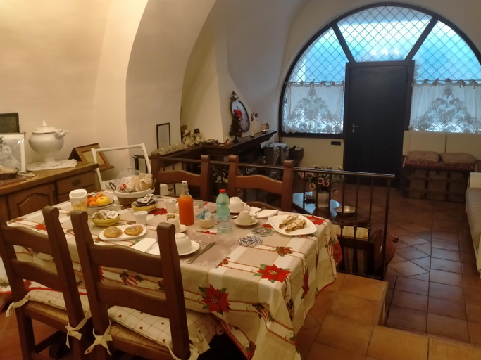 Food & Drinks 5, Contrada Cafaro, Salerno
