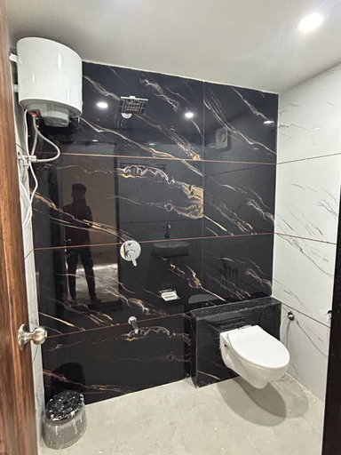 Bathroom 4, Mahadev Home Stay, Narmada