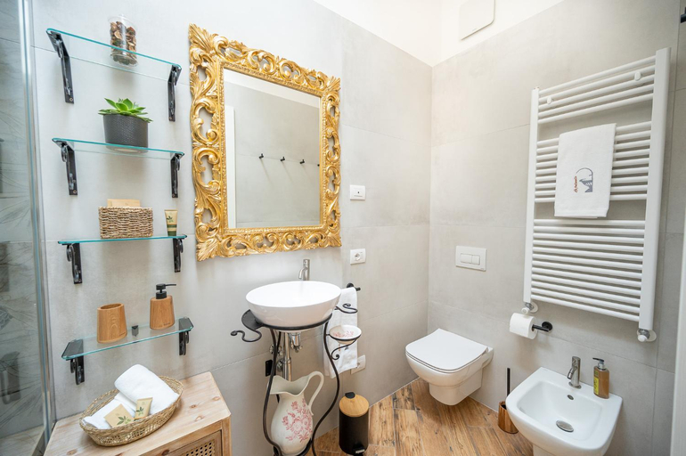 Others 4, La Fontanella - Holiday Apartments, Trento