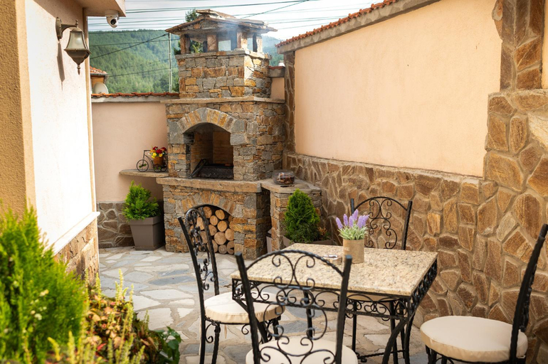 Others 3, Beluga Guest House, Velingrad