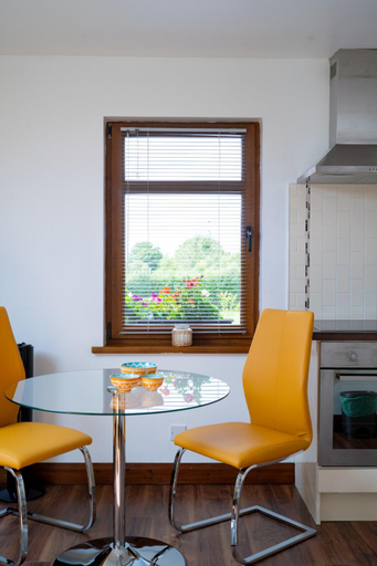 Others 4, Cherry Tree Apartment, Causeway Coast and Glens
