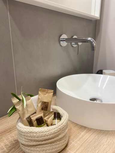 Bathroom 2, ViesteRooms, Foggia