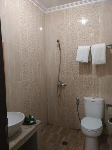 Bathroom 2