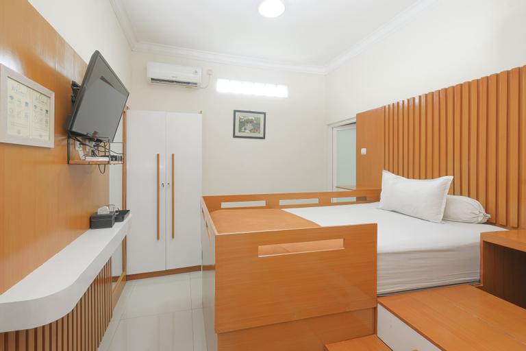 Bedroom 9