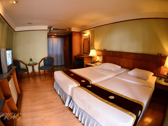 Bedroom 9