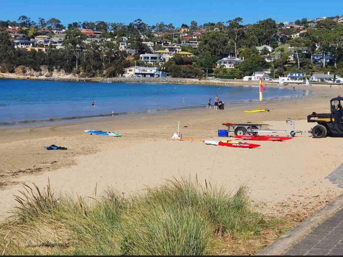 5, Sunny Beach Holiday Home 80A, Kingborough
