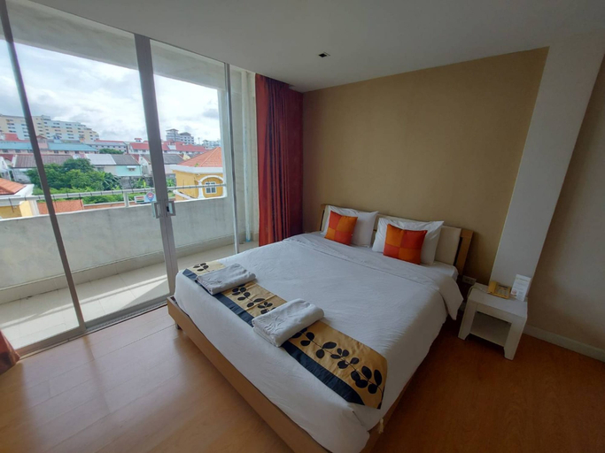 Bedroom 2, Grand Smile Wellness Resort, Pattaya
