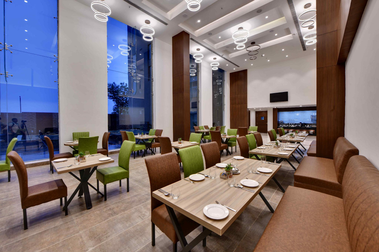 Food & Drinks 5, The Fern Alwar, Alwar