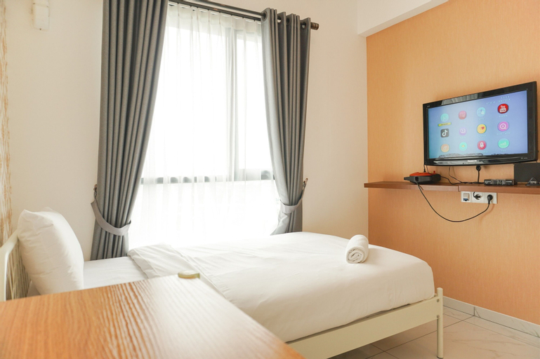 Bedroom 1, Cozy Living Studio At Sky House Alam Sutera Apartment, Tangerang