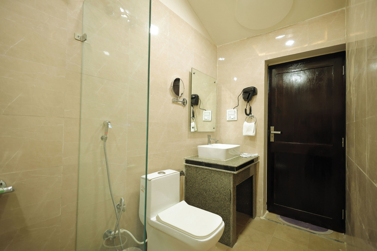 Bathroom 4, Sanskriti Fort by Elite, Bikaner