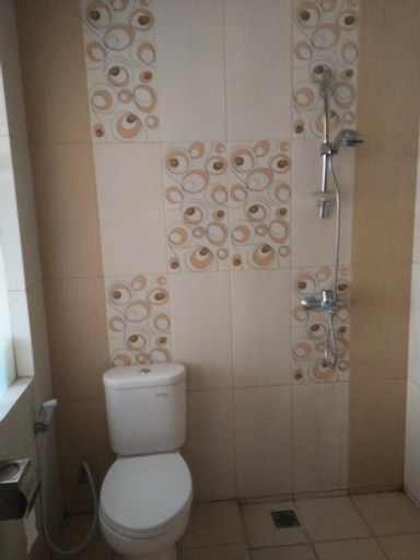 Bathroom 3