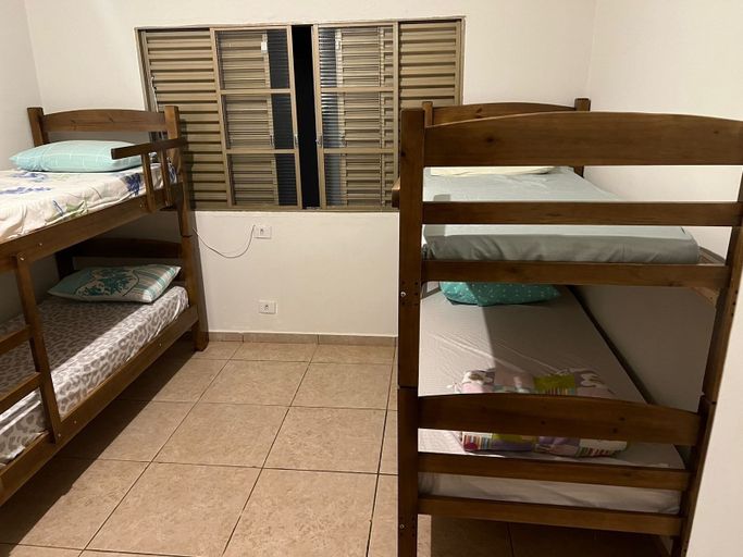Bedroom 4, Hostel Jotaaa F, Ourinhos