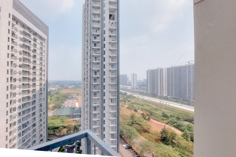 Exterior & Views, Comfy And Well Furnished Studio Casa De Parco Apartment, Tangerang