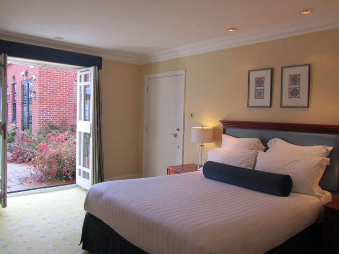 Bedroom 2, Manor Hotel Solihull, BW Signature Collection, Solihull