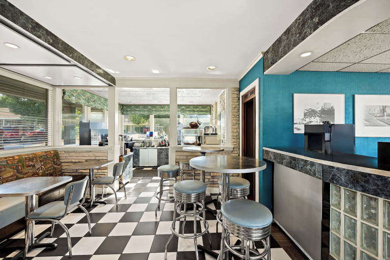 Food & Drinks 5, Best Western Route 66 Rail Haven, Greene