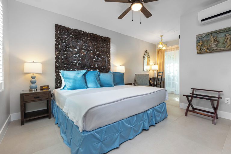 Bedroom 3, Shangri-La Springs, Lee