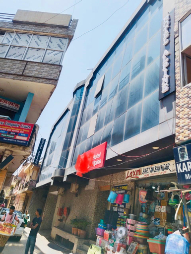 HOTEL ALPINE, Chandigarh