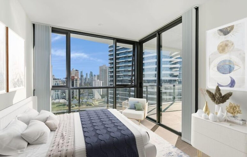 Ocean views in the heart of Broadbeach, Gold Coast