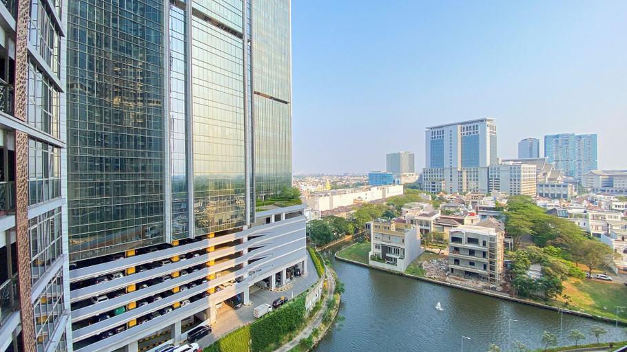 Exterior & Views, Modern And Cozy Living 1Br At Gold Coast Apartment, North Jakarta