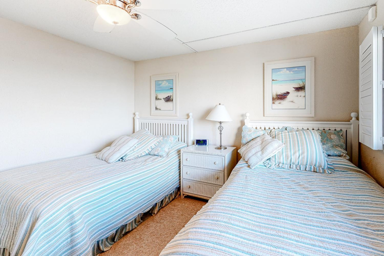 Bedroom 3, Golden Sands 618, Worcester
