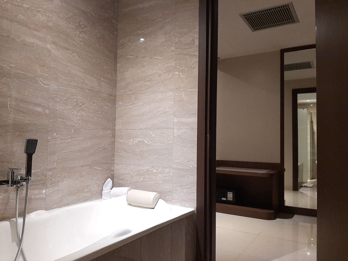Bathroom 9