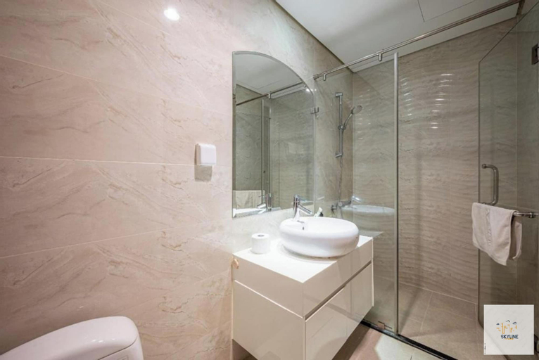 Bathroom 9