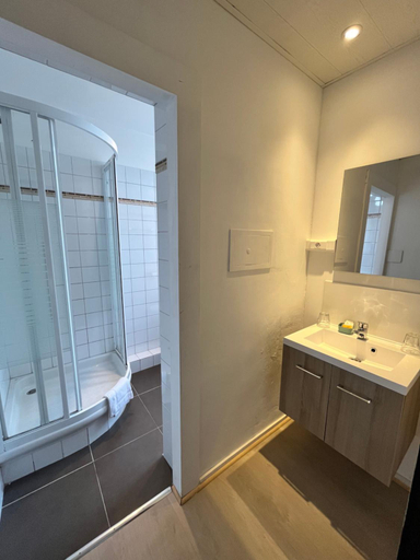 Others 5, La Villa Blanche Spa, Liège