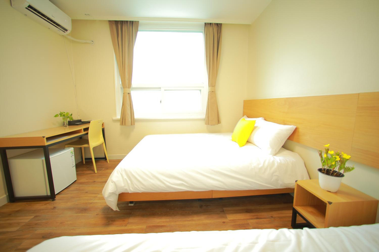 Bedroom 11