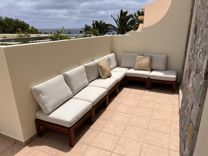 Others 4, Casa da Pedreira, Porto Santo