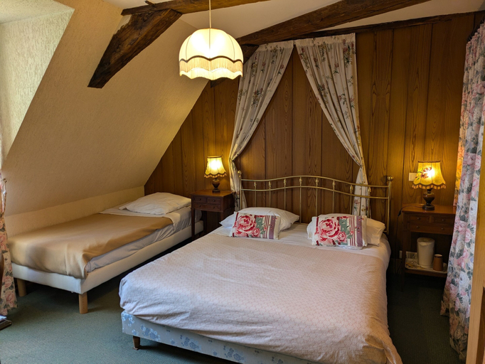 Bedroom 3, Domaine de Launay Blot Resort, Demeure de Prestige, Ille-et-Vilaine
