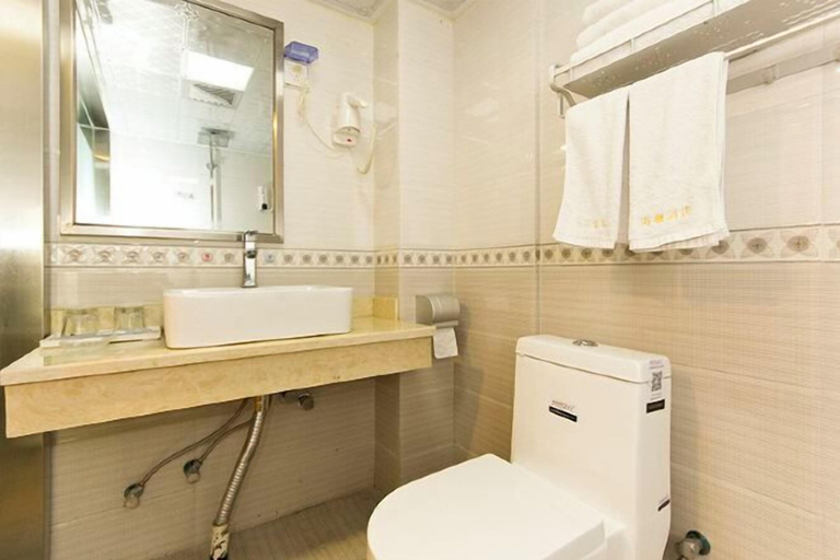 Bathroom 4, Haixin Youth Hotel, Zhengzhou