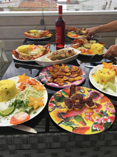 Food & Drinks 4, Les pieds dans l'eau face au lagon - Le Bel Instant, Sainte-Anne