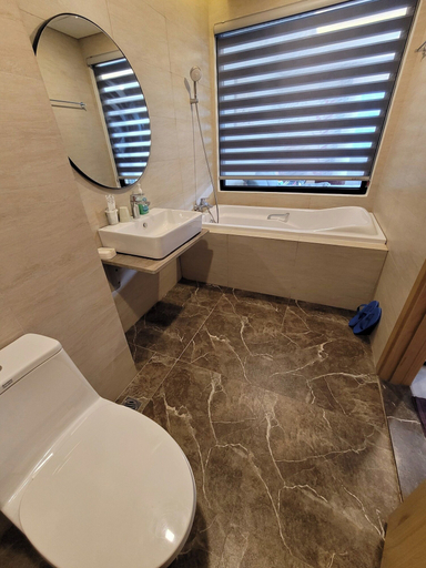 Bathroom 4, FLC Quy Nhon Beachfront Condotel, Qui Nhơn