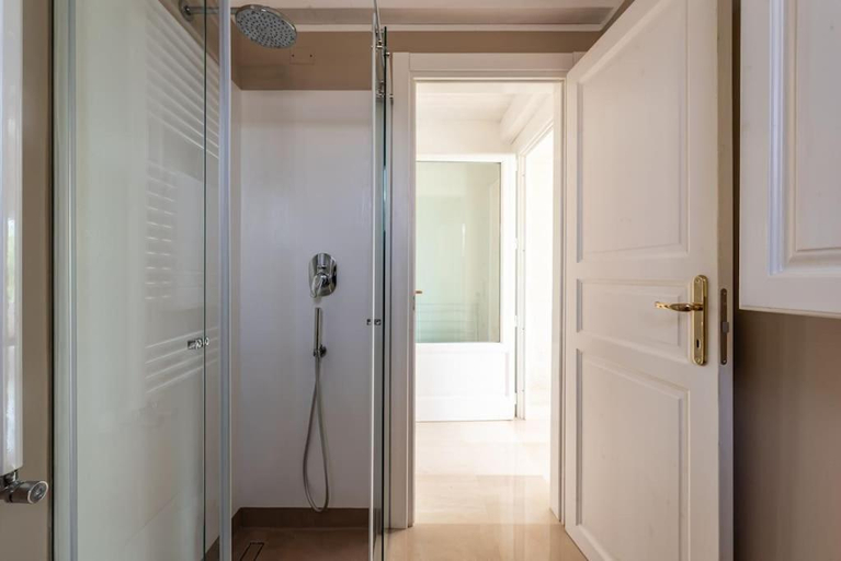 Bathroom 4, Monn Ulivo Mandorlo, Bari