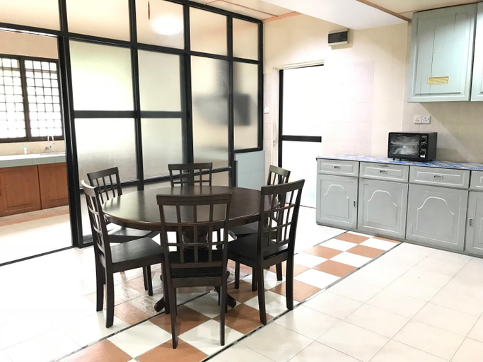Others 5, Shangrila House, Tawau