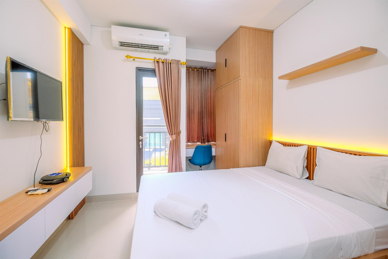 Bedroom, Simply And Nice Studio At Transpark Cibubur Apartment, Depok