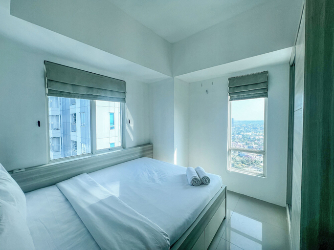 Bedroom 2, Modern And Tidy 2Br At Tanglin Supermall Mansion Apartment, Surabaya