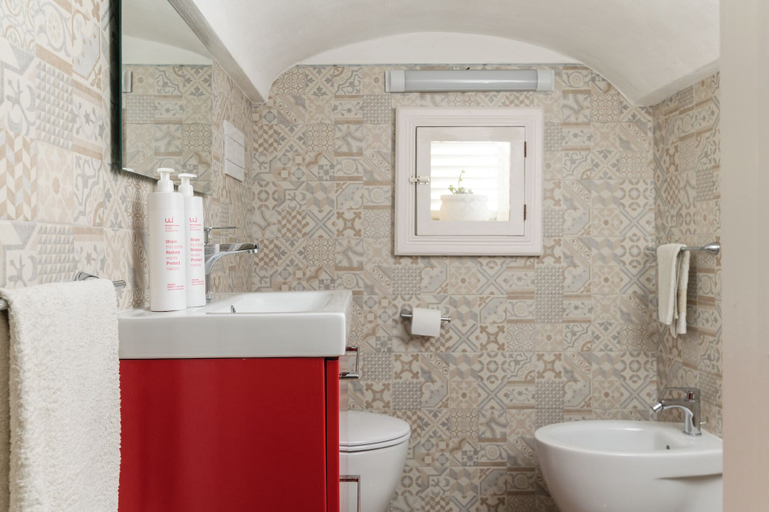 Bathroom 3, Terrazza Tramonto by Wonderful Italy, Brindisi