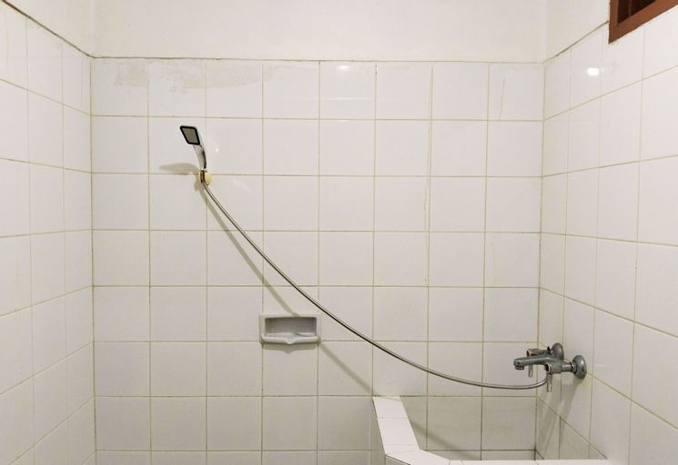 Bathroom 3