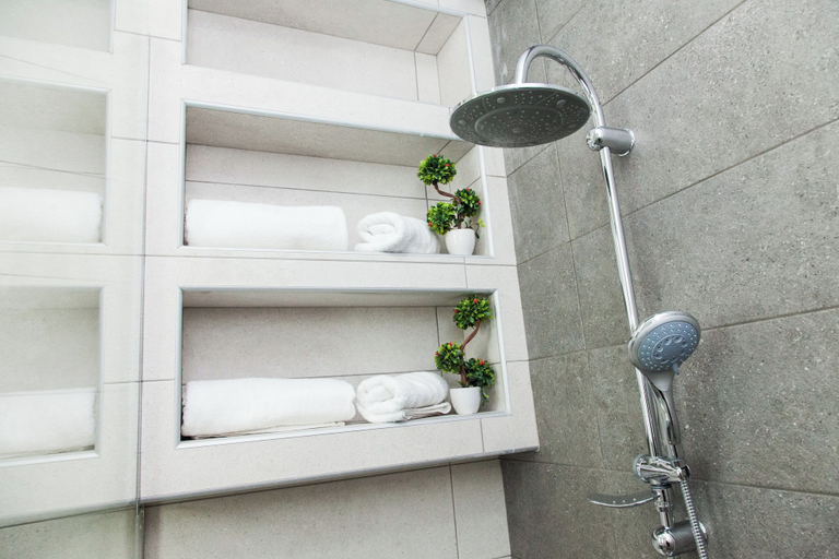 Bathroom 3, Elegant Rooms Athens, Attica