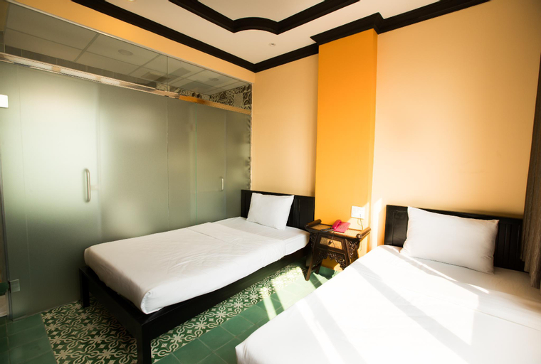 Bedroom 6