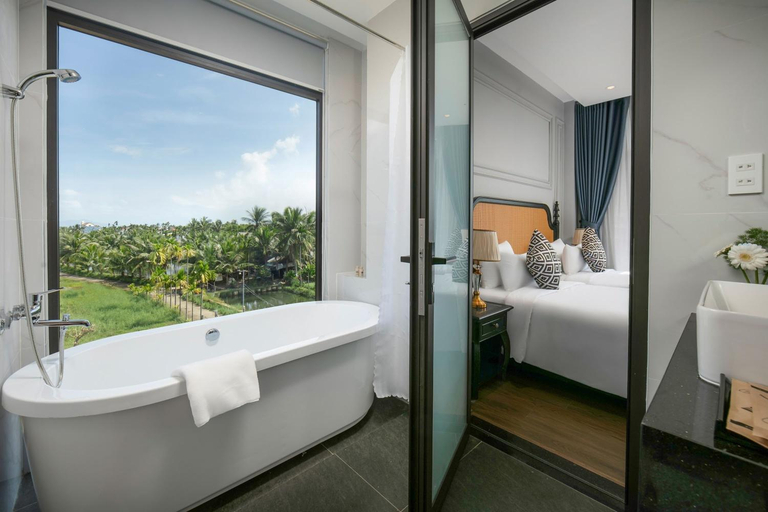 Bathroom 5, Serene Nature Boutique Resort & Spa, Da Nang