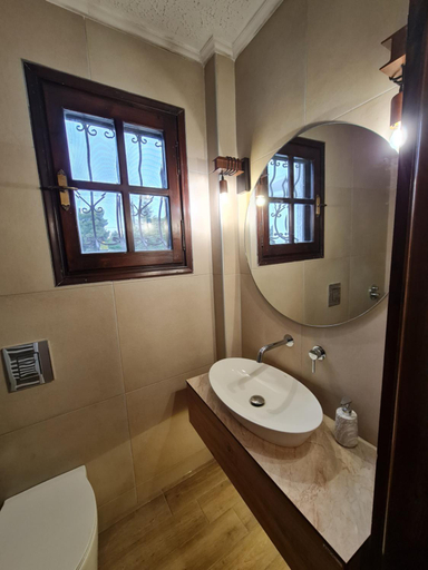 Bathroom 4, Villa ChrysPa Attica, Central Greece