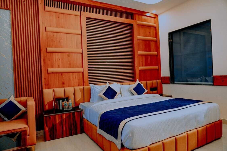 Bedroom 1, Clovis Hotel & Restaurant, Shimla