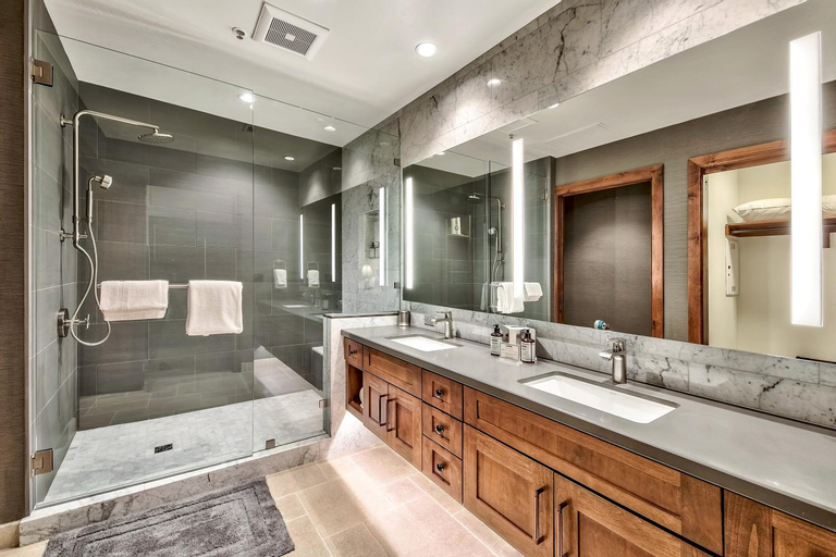Bedroom 4, Luxury Three Bedroom Residence steps from Heavenly Village condo, El Dorado